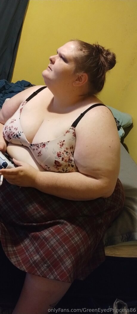 Greeneyedprincess86 sexy actress photos