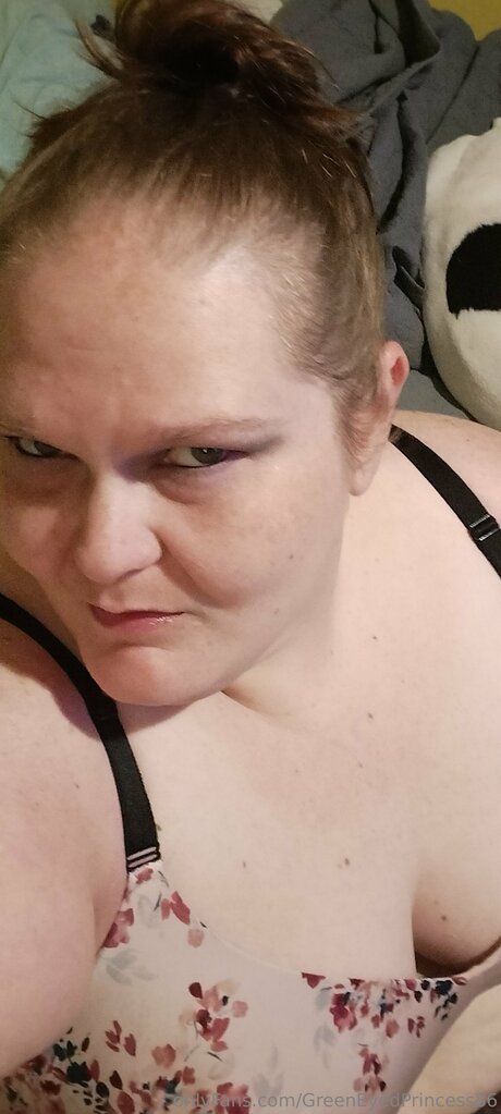 Greeneyedprincess86 pornstar nude photos