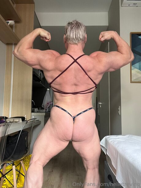 Helletrevino erotic pornstar image