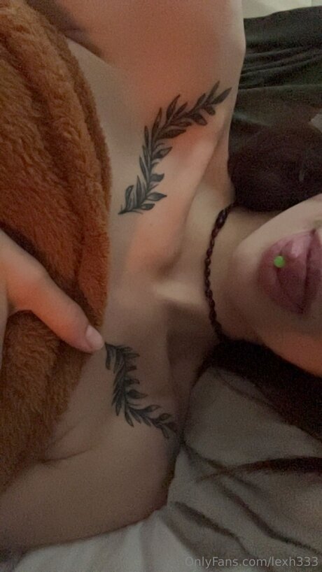 Lexh333 high quality model img