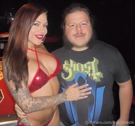 Machinest6 hot model pic