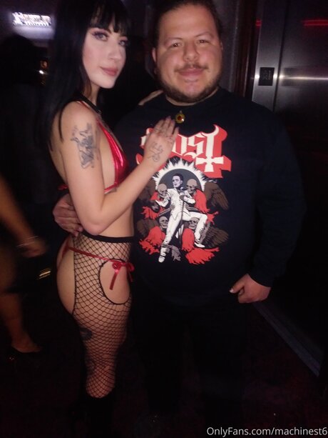 Machinest6 erotic model photos