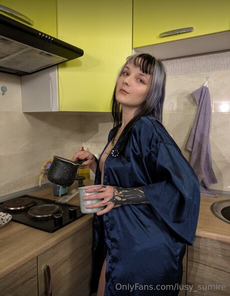 Lusy Sumire pretty star picture