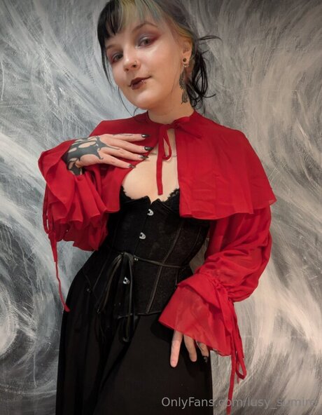 Lusy Sumire xxx pornstar photo