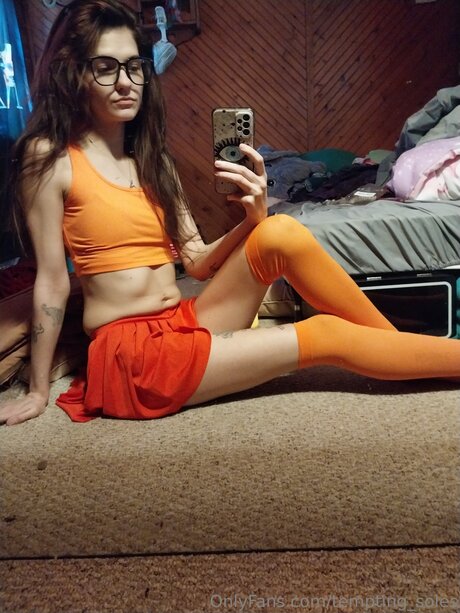 Tempting Soles model beautiful picture