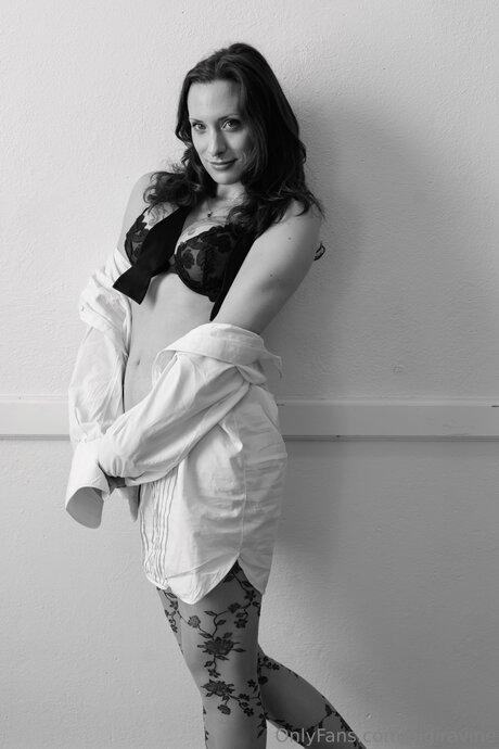 Gigiravine star adult archive