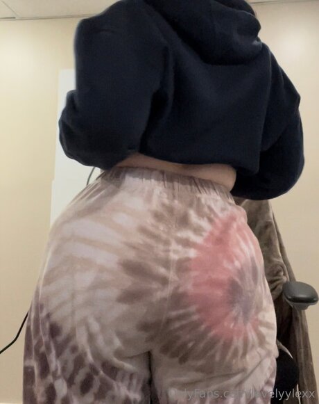 Lovelyylexx actress gallery