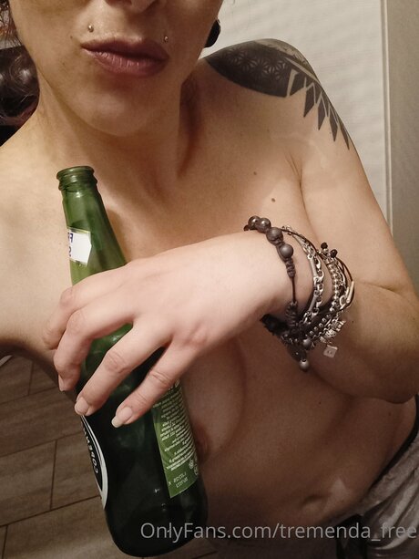 Tremenda Free porn model images