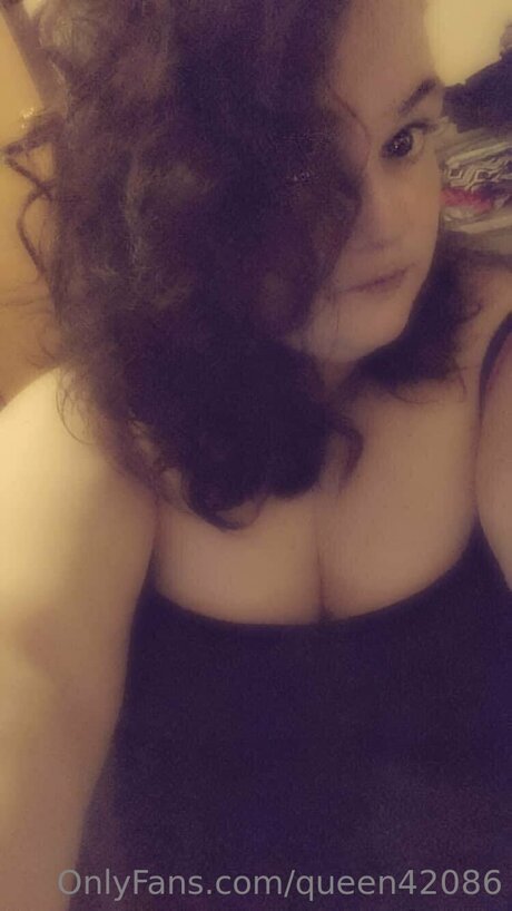 Curlytop1015 pretty pornstar pics