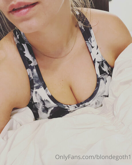 Blondegoth1 actress photo