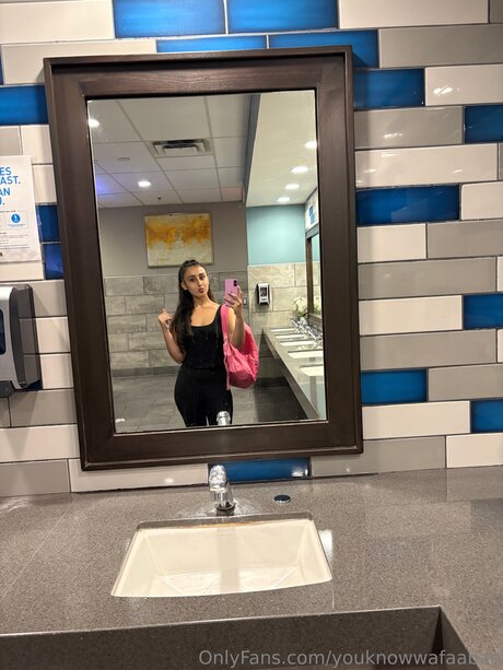 famous onlyfans art nude pic