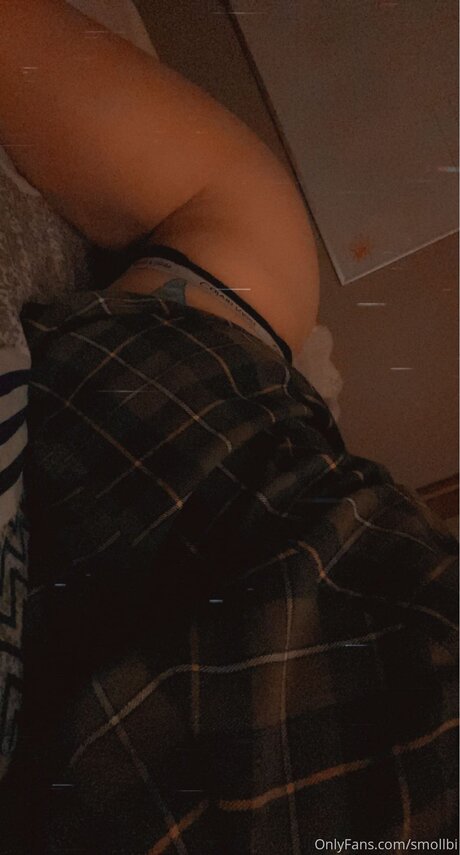 Vashthesub free model photo