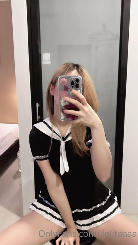 old young lesbian onlyfans xxx pictures