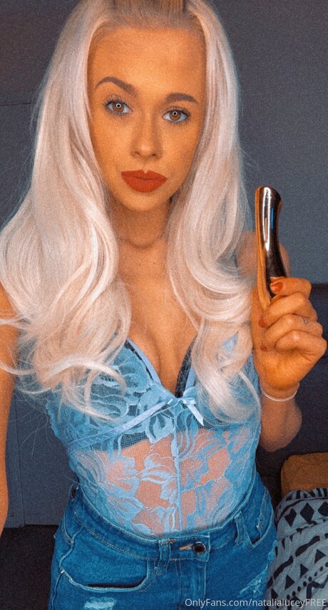 Blonde232323free pornstar perfect pic