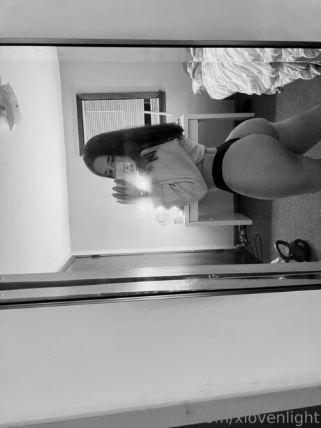 Xlovenlight top actress pictures