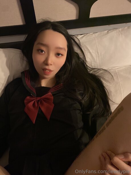 Lewdypie model pornographic pictures