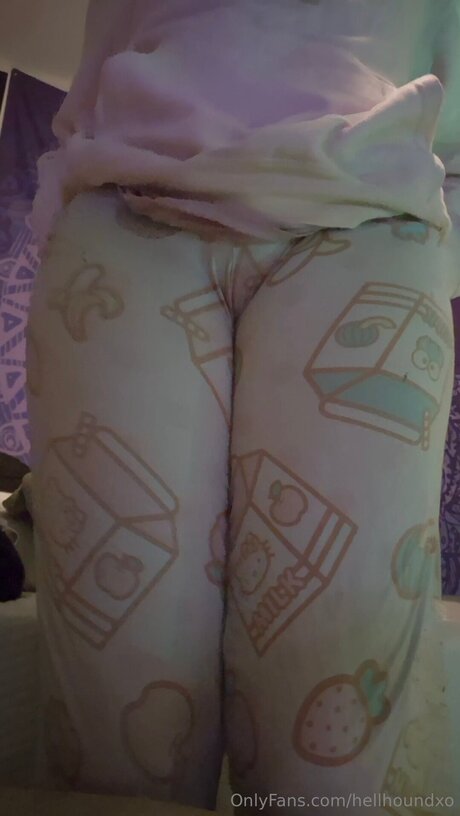 Hellhoundxo beautiful actress pics