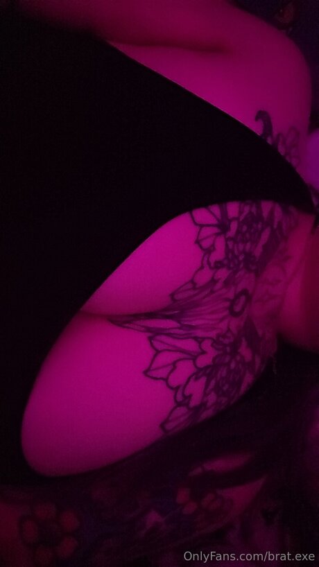 Bigtiddygothmommyuwu pornstar hot galleries