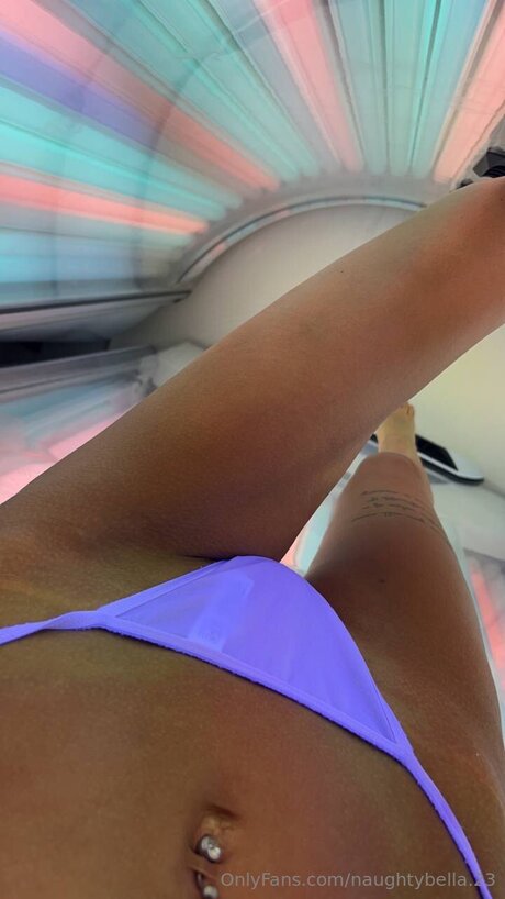 Naughtybella 23 erotic actress galleries