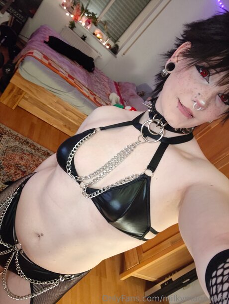 Milkymagpievip model perfect galleries