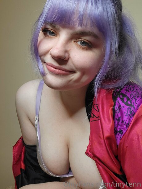 Tinytenn pretty pornstar gallery