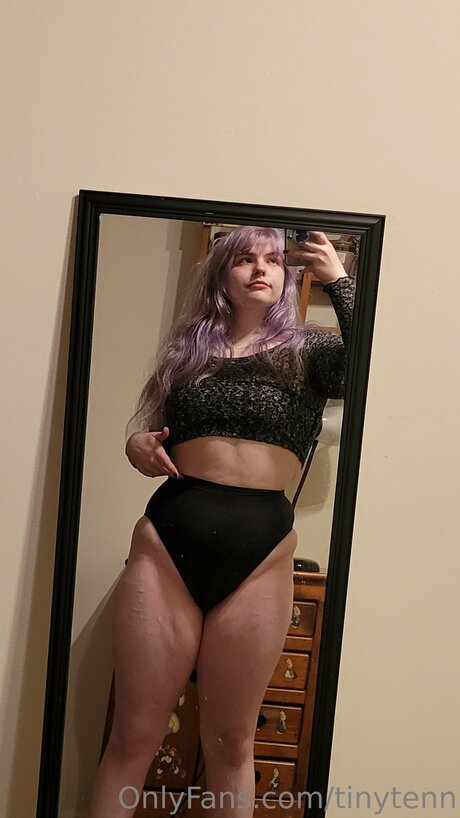 Tinytenn model top photos