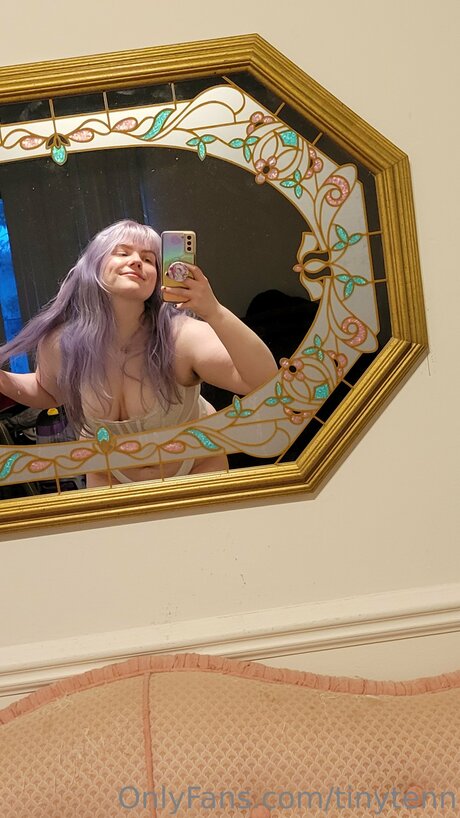 Tinytenn model pretty photo