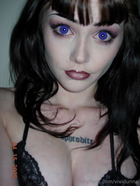 Vividunne star high quality pics