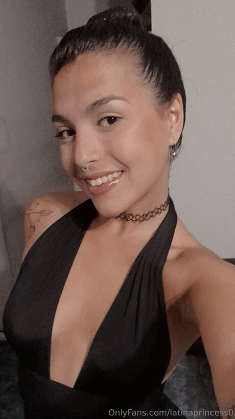 Emmaa Of model perfect pics