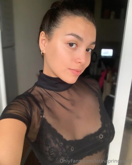 Emmaa Of model nice picture