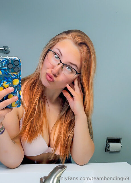 Teambonding69 naked pornstar photos