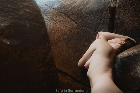 Safeinsurrender model pretty galleries