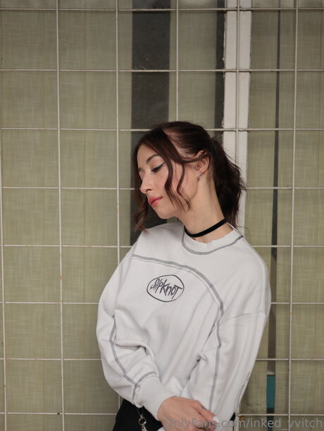 Inked Vvitch pornstar nude photos