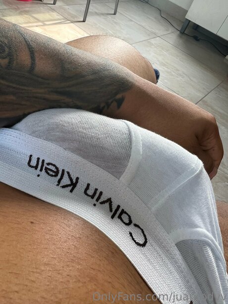 Juanrodvv model sexy galleries