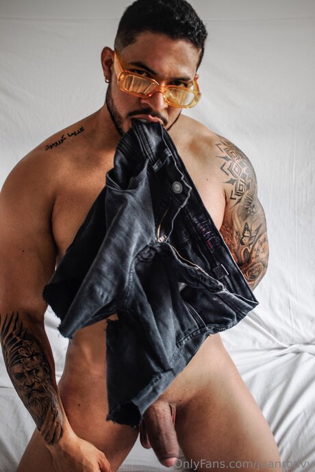 18 year old onlyfans sexy nude images