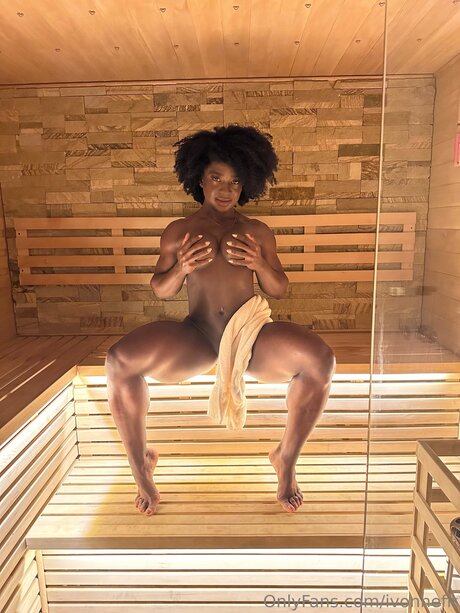 Ivonnefit model nude galleries