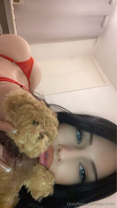 Kacimills naked model gallery