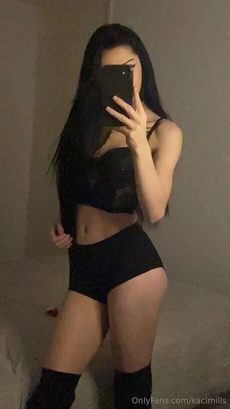 Kacimills star nude img
