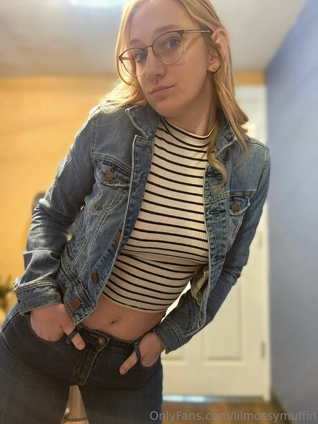 Lilmossymuffn free actress pics