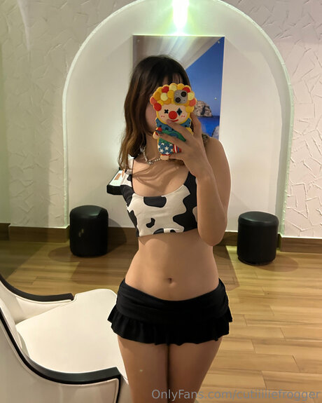 Millkyyy pornstar sexy photo