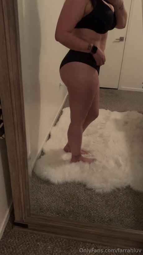 Farrahluv exclusive pornstar pics