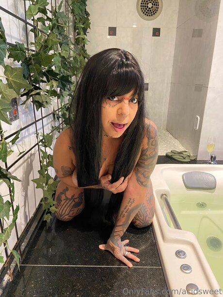 Acidsweet nude actress archive