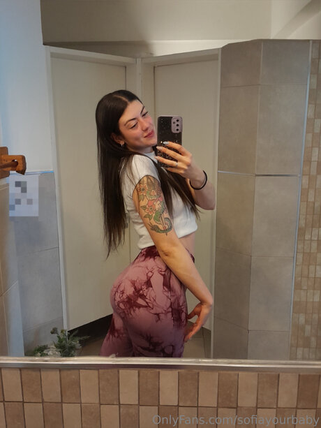 Sofiayourbaby pornstar nude pic