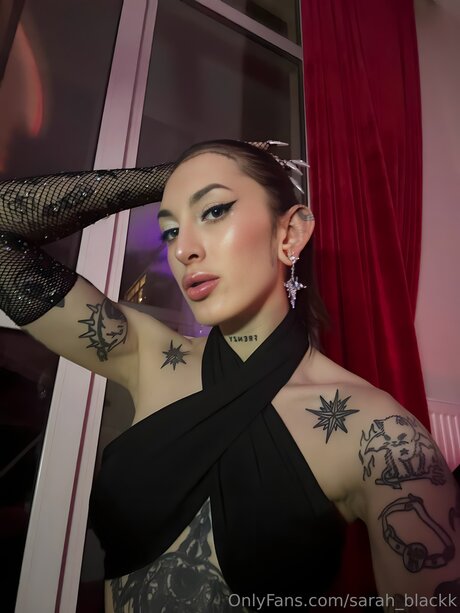 Sarah Blackk model porn pics