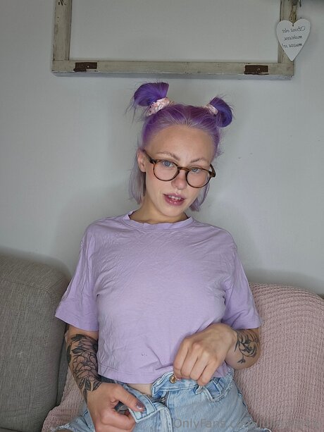 Julie Karkki porn model img