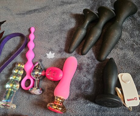 Mrsmaplevip star nudes photos