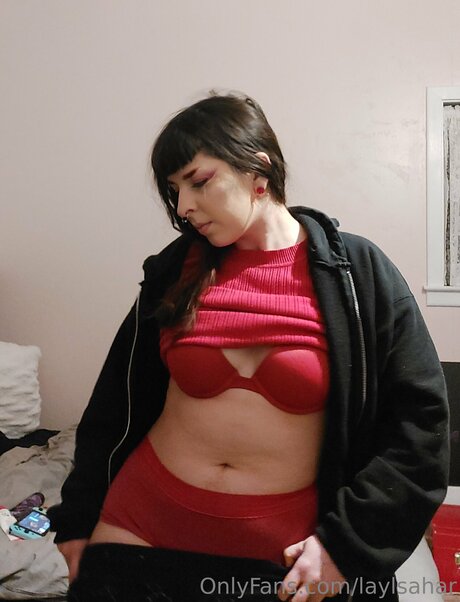 Laylsahar high quality pornstar pictures