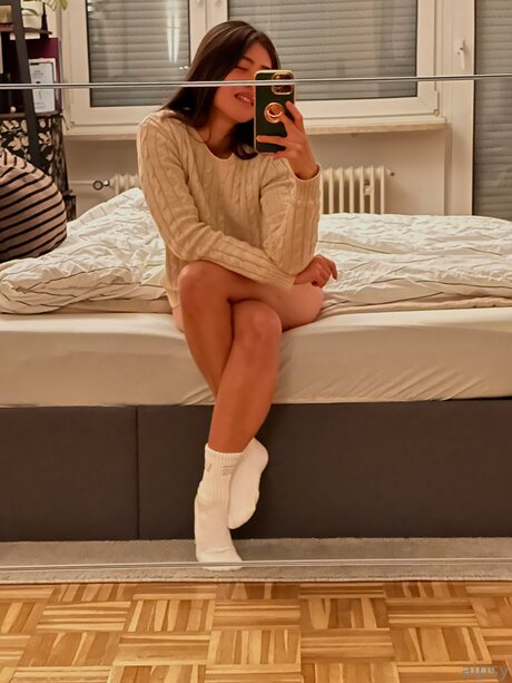 Alpsyyy star sexy picture