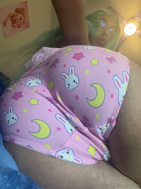 latina pussy onlyfans art nude gallery