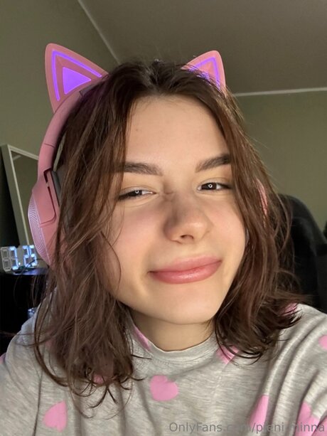 Pieni Minna perfect model gallery